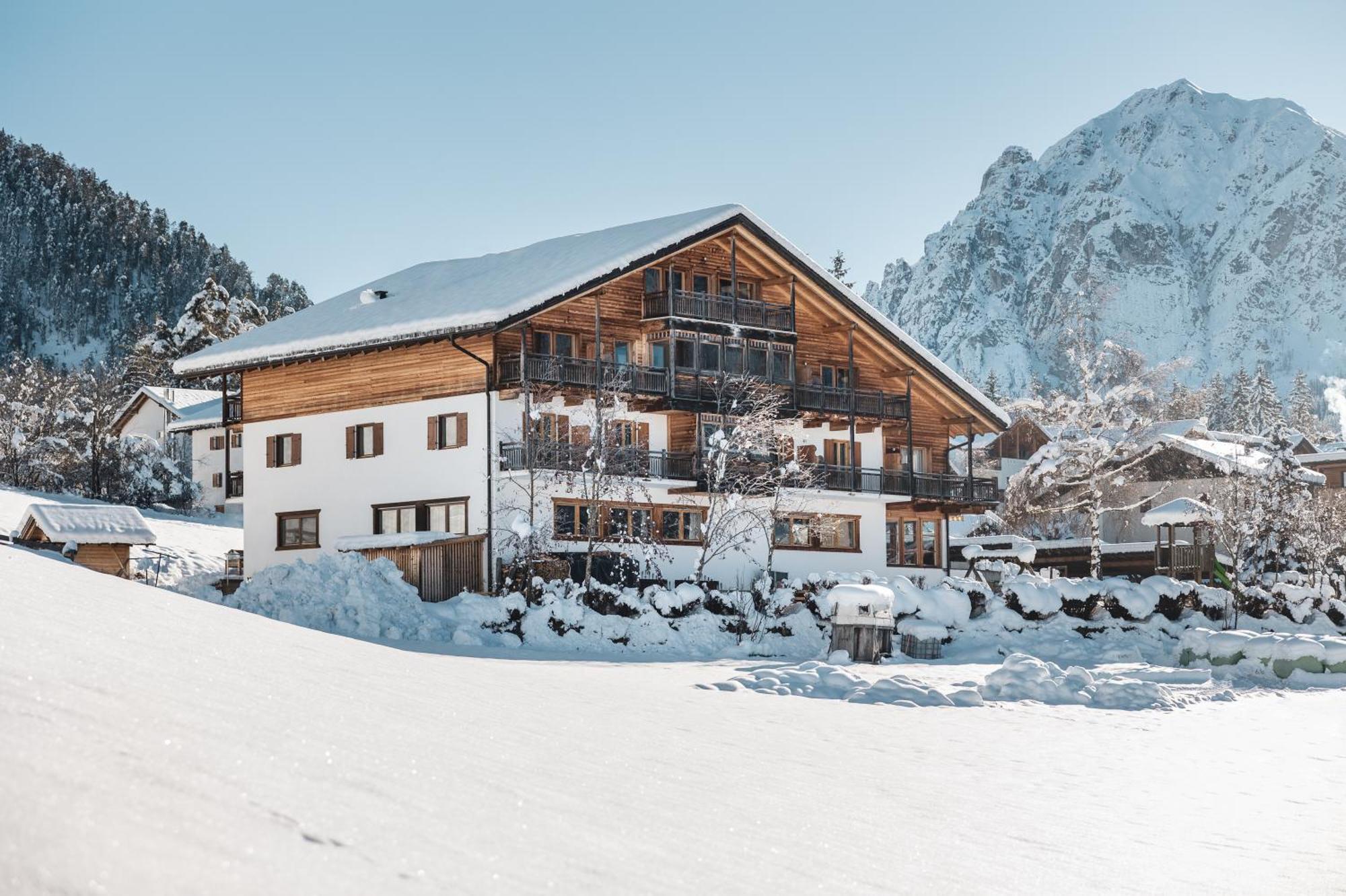 Berghotel Majarei Al Plan di Mareo Buitenkant foto
